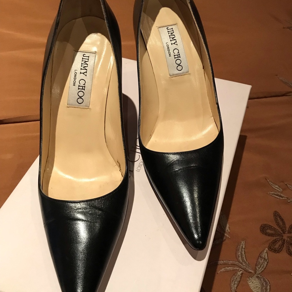 Jimmy Choo Black Pointed-Toe Leather Pumps